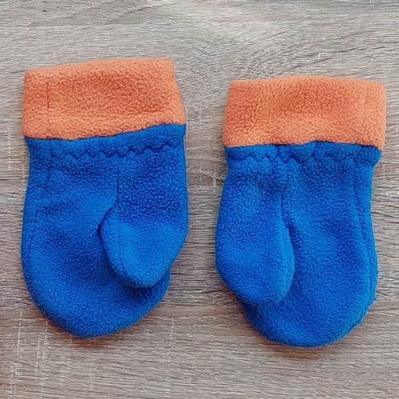 2012 guc Hanna Andersson hat & mittens - Picture 13 of 14